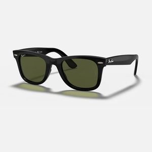 Black RayBan wayfarer sunglasses